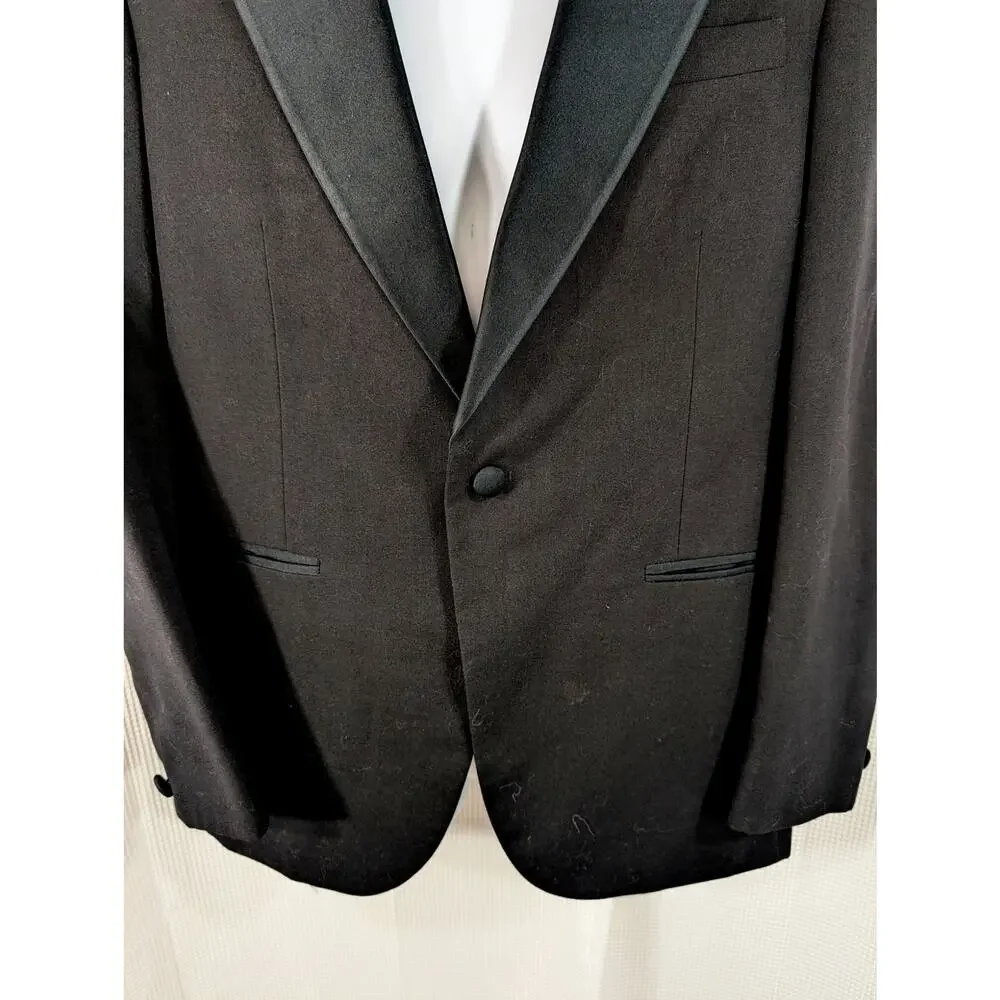 BARRY! LUXE BLACK SATIN LAPEL, ONE BUTTON FRONT TUXEDO JACKET! SIZE 38R